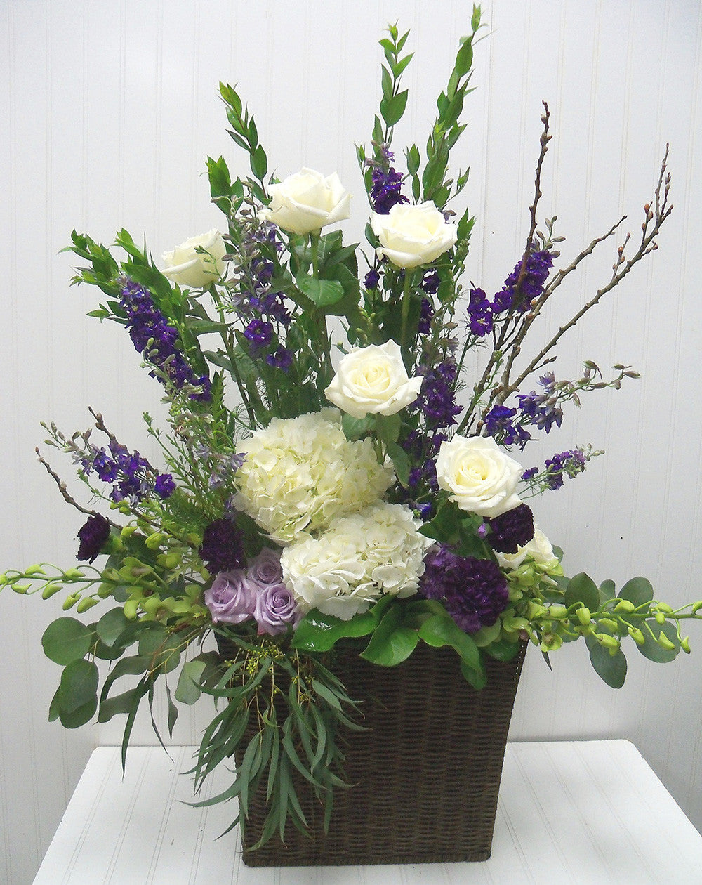 Large Arrangement for the Service